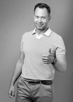 Антон Никифоров